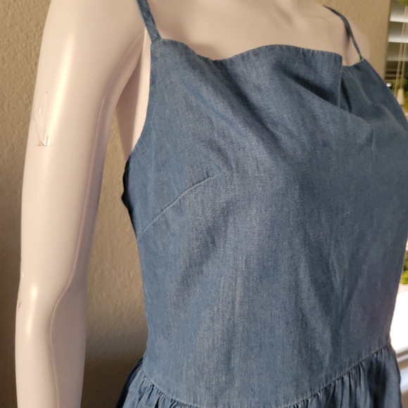 Gap Denim Dress - Picture 3 of 8